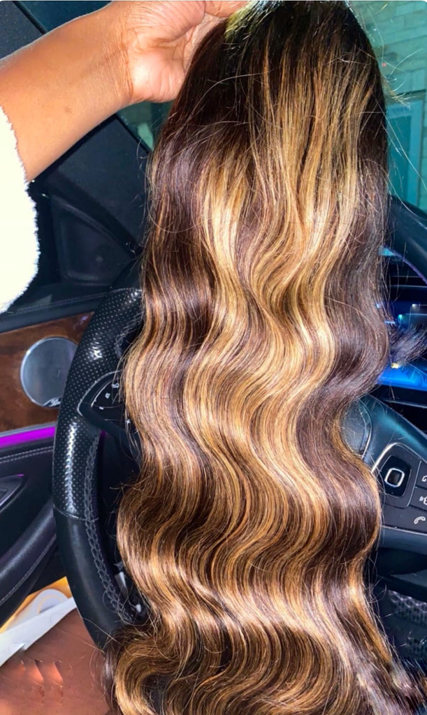 LACE FRONTAL WIG W/ HIGHLIGHTS